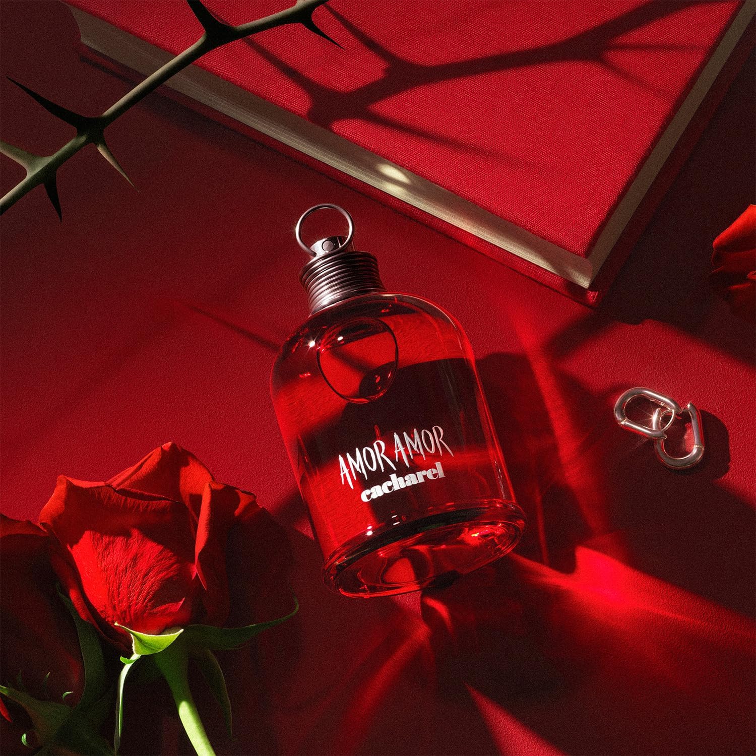 Cacharel - Amor Amor - Eau De Toilette - Parfum Sensuel, Doux et Romantique pour Femme - Une Fragrance Florale, Fruitée et Ambrée - Parfum de Luxe pour Femme – Image 3